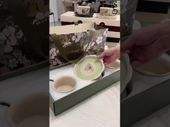 Padrão de flores de cerâmica antiga